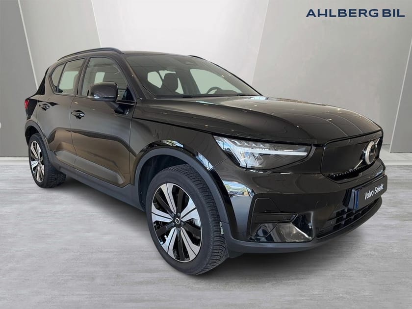 Bild 1 av Volvo XC40 Recharge Single Motor ⚫ Core, BEGAGNADE VINTERHJUL INGÅR, Klimatpaket, Parkeringskamera Bak, Baklucka Elmanövrerad, Google Maps