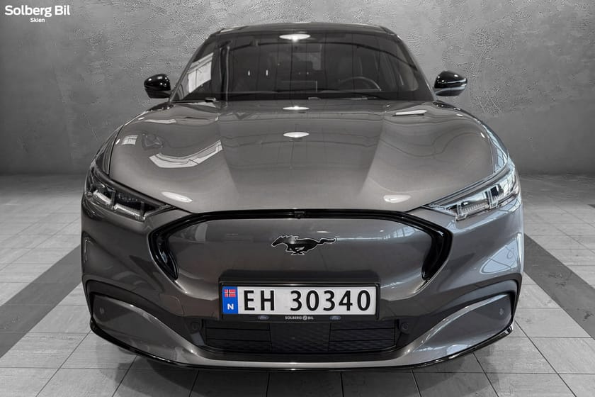 Bilde 2 av Ford Mustang Mach-E Long Range AWD Overdragelse leasing - kr. 0,-