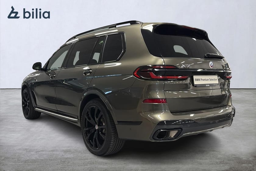 Bild 2 av BMW X7 xDrive40d xDrive 40d M-sport Pro | Drag | Panorama | B&W | 360
