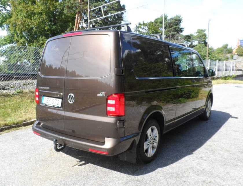 Bild 5 av Volkswagen Transporter Kombi 2.0 TDI 4Motion DSG 150hk Nybes