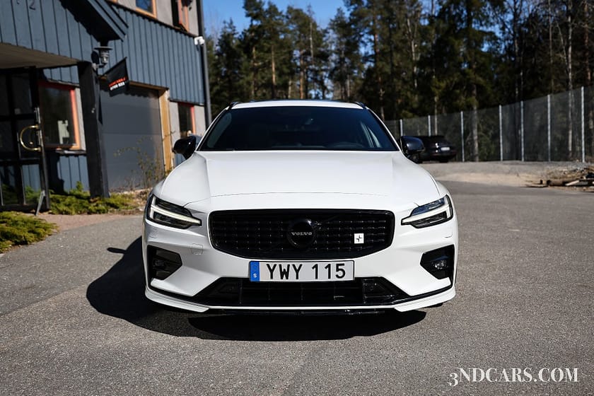 Bild 3 av Volvo V60 D4 AWD POLESTAR 21" R-DESIGN PANORAMA DLS LJUD MM