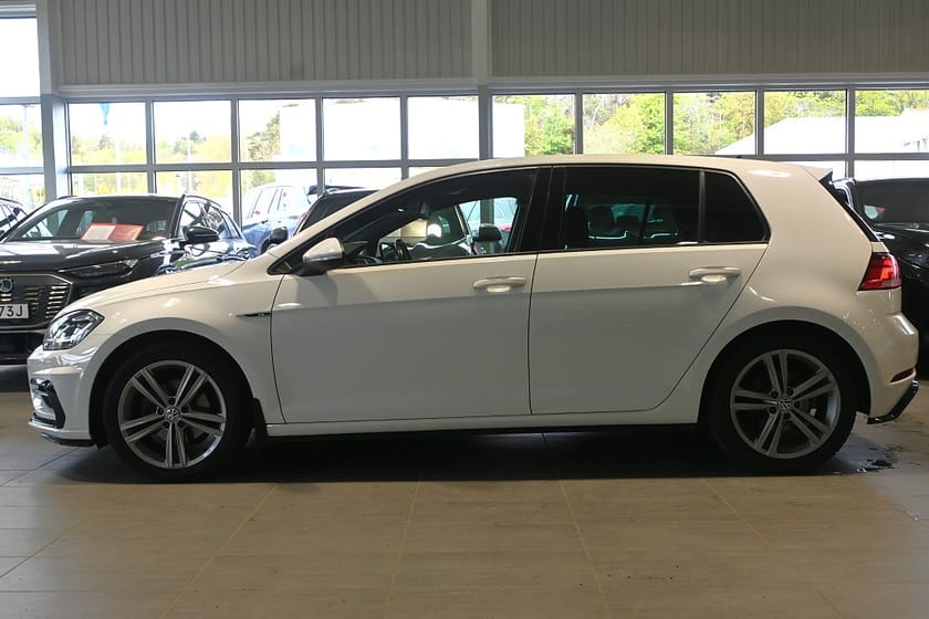Bild 2 av Volkswagen Golf 1.5 150hk DSG GT R-Line Pluspaket