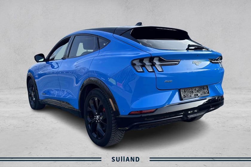 Bilde 3 av Ford Mustang Mach-E Long Range AWD Range/540KM WLTP/AWD/R.kamera/Skinn/Carplay++
