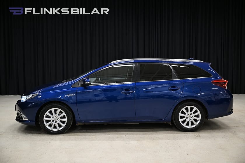 Bild 2 av Toyota Auris Touring Sports Hybrid 136HK Drag|Backkamera|M/K-Värmare
