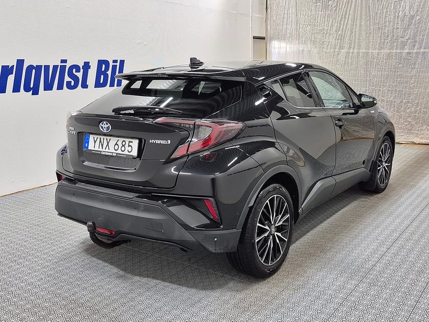 Bild 4 av Toyota C-HR Hybrid 122HK Executive