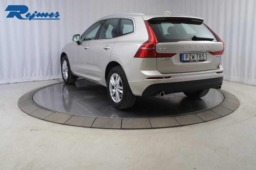 Bild 2 av Volvo XC60 D4 AWD Momentum Advanced SE