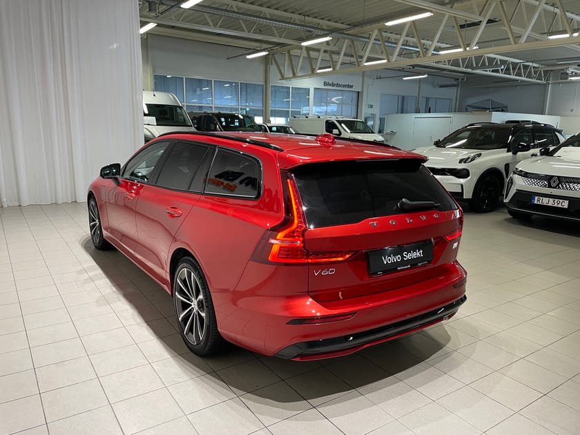 Bild 5 av Volvo V60 Recharge T8 Plus Dark