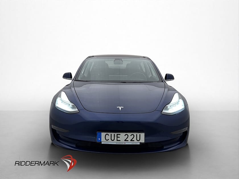 Bild 3 av Tesla Model 3 Long Range AWD Svensksåld Panorama