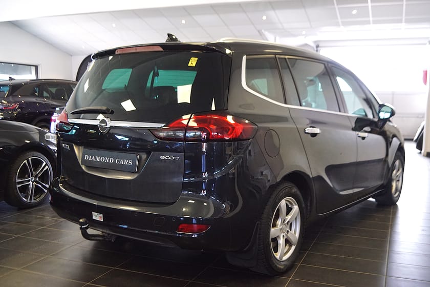 Bild 2 av Opel Zafira Tourer 2.0 CDTI Business 7-sits värmare Drag