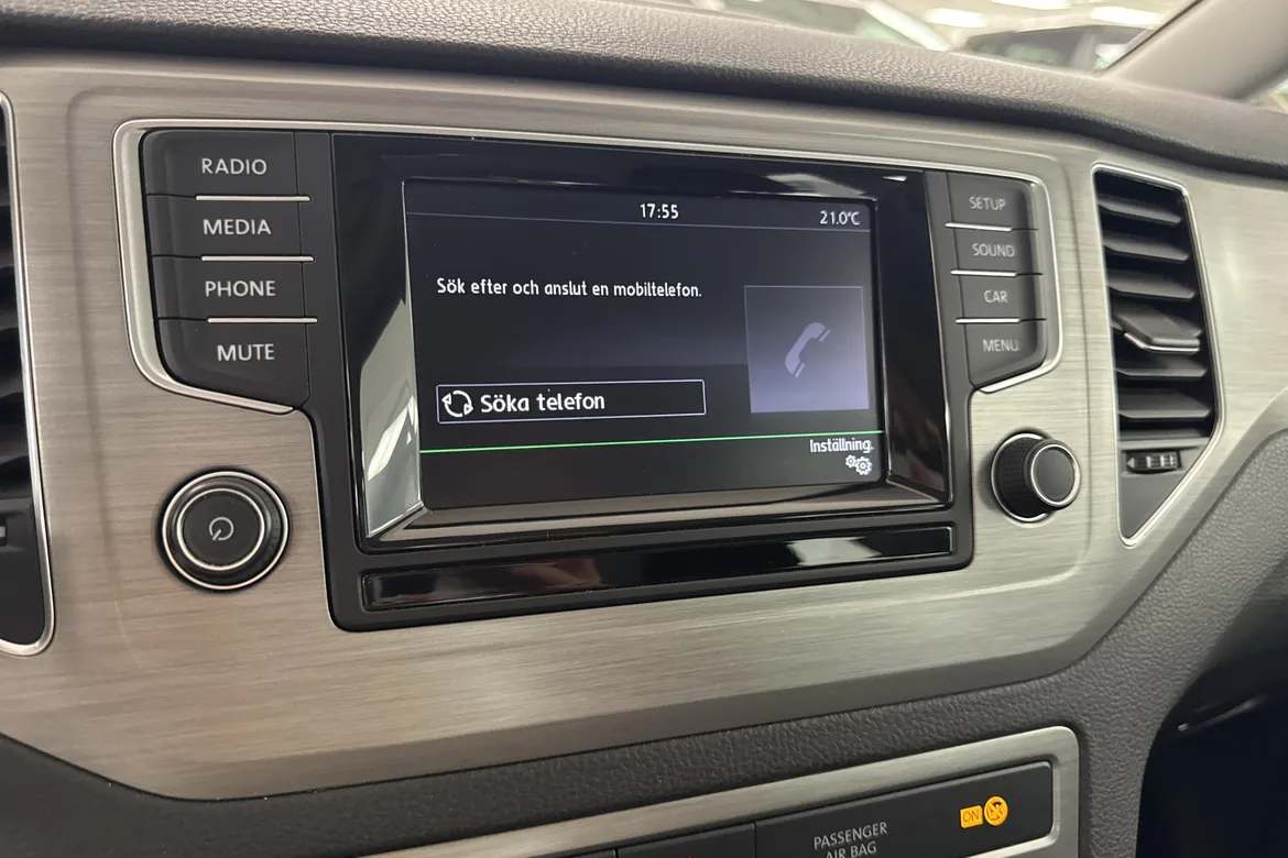 picture of a car