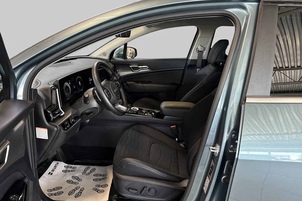 picture of a car
