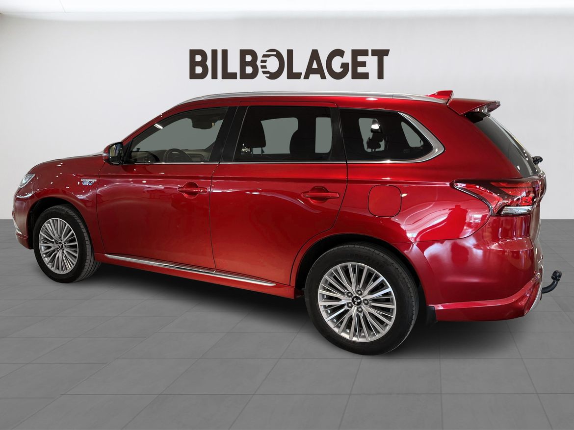 Mitsubishi Outlander 2020 - miniatyr 2