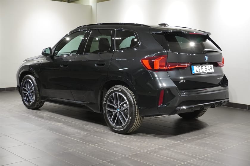 Bild 3 av BMW X1 xDrive25e M Sport Active Ed Drag DA