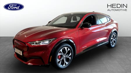 Ford Mustang Mach-E Standard Range AWD