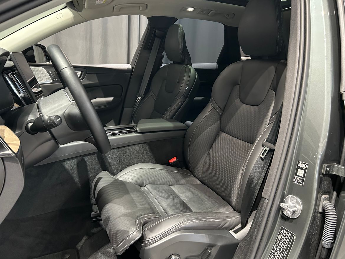 Volvo XC60 2026 - miniatyr 6