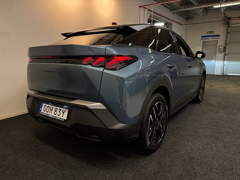 Bild 3 av Peugeot 3008 HYBRID 136 136hk GT | Vinterhjul