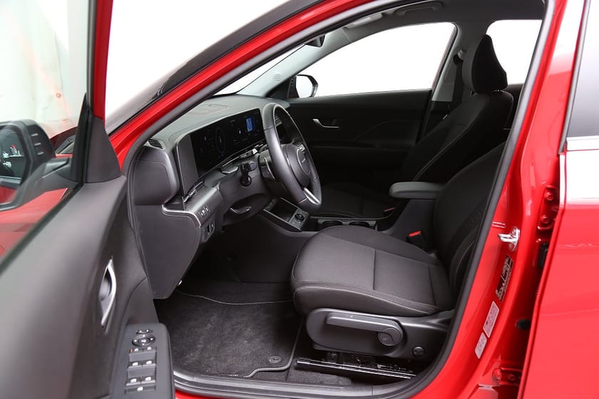 Bild 5 av Hyundai Kona Electric Standard Range EV 48,4 kWh Essential | Kamera Navi Värmepump fd.demo