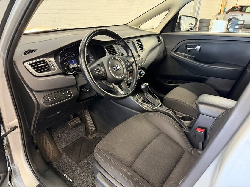 Bild 5 av Kia Carens 1.7 DCT Euro 6|Ny-Servad|Ny-Besiktigad|7-sits|CarPlay