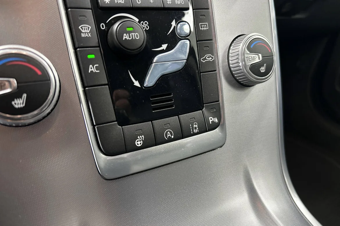 picture of a car