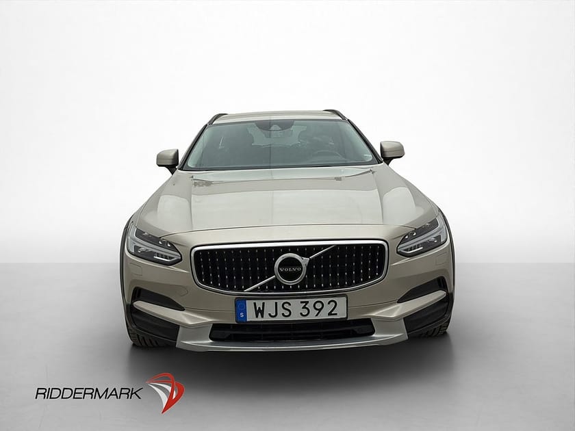 Bild 2 av Volvo V90 Cross Country D4 AWD Kinetic VOC Värm Kamera Drag
