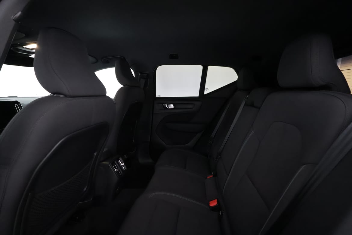 Volvo XC40 2023 - miniatyr 10