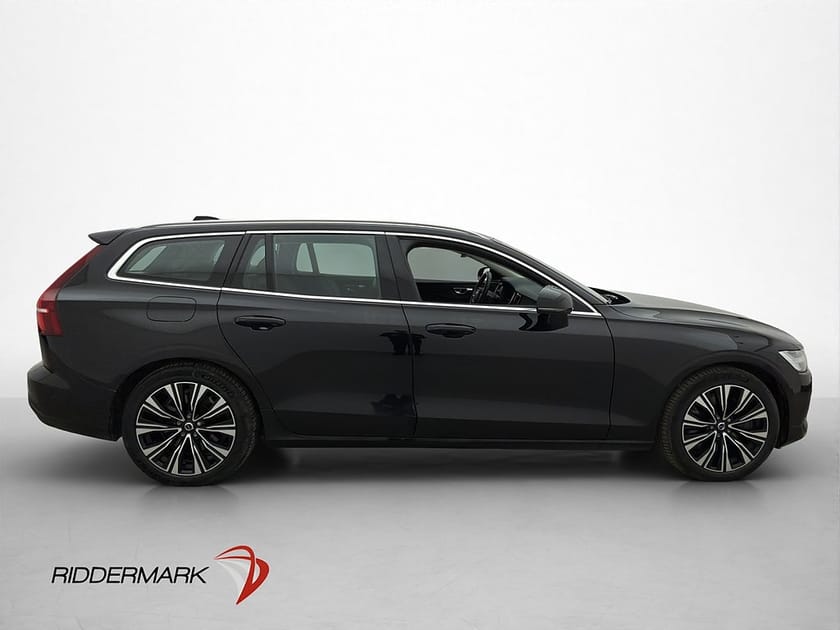 Bild 4 av Volvo V60 Recharge T6 AWD Core Drag Skinn Kamera Navi MOMS