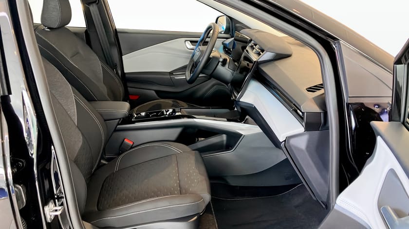 Bild 3 av Ford Puma Gen-E 168HK | Avancerat Förarassistanspaket | PL fr. 2995:-
