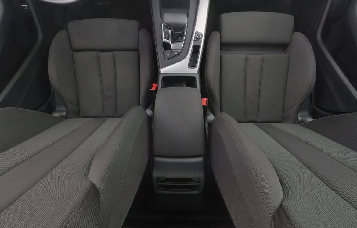 Audi A5 2021 - miniatyr 9