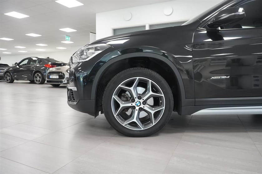 Bild 3 av BMW X1 xDrive18d xDrive 18d xLine Drag Backkamera Keyless