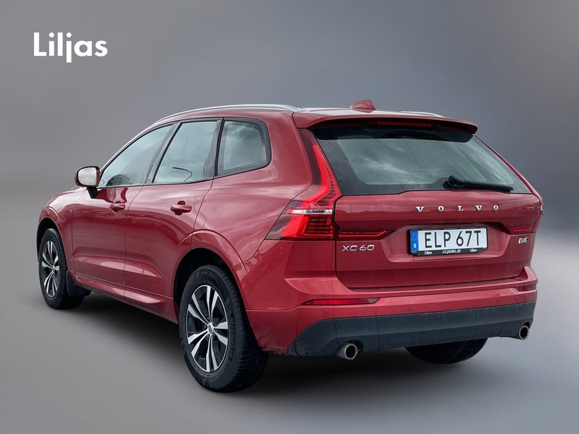 Bild 3 av Volvo XC60 B4 AWD Diesel Momentum Edt//Adaptiv Farthållare//