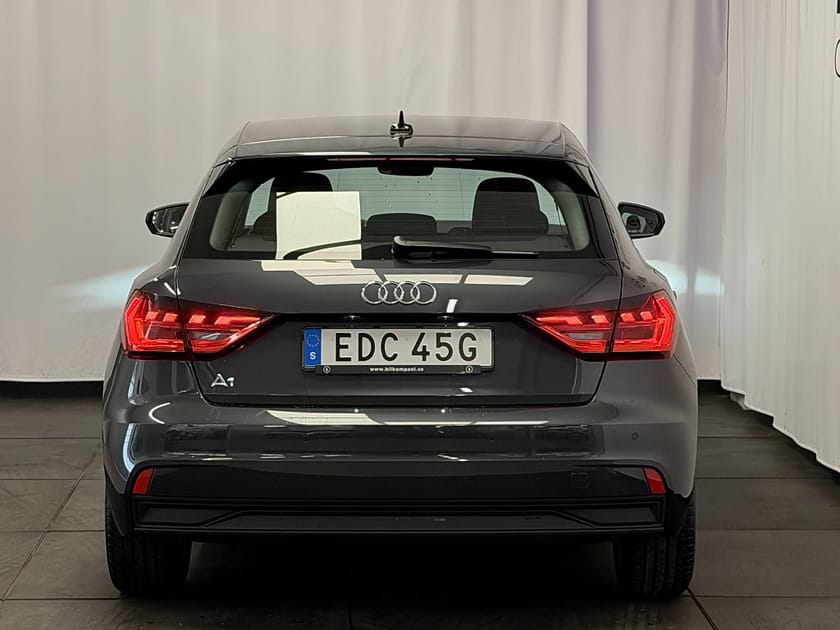 Bild 4 av Audi A1 Sportback 30 TFSI 110 HK Sensor Bak/Farthållare/Sportstol