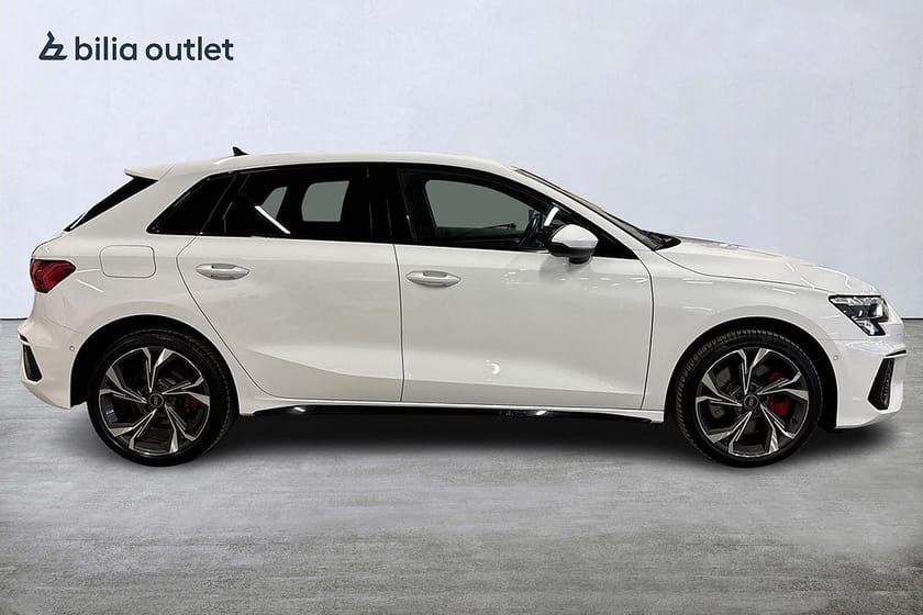 Bild 5 av Audi A3 Sportback 45 TFSI e Comfort, S Line Cockpit Nybesikt