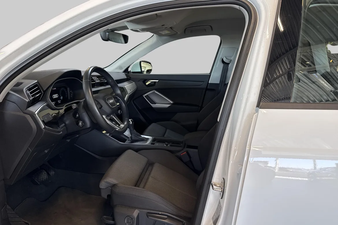 picture of a car