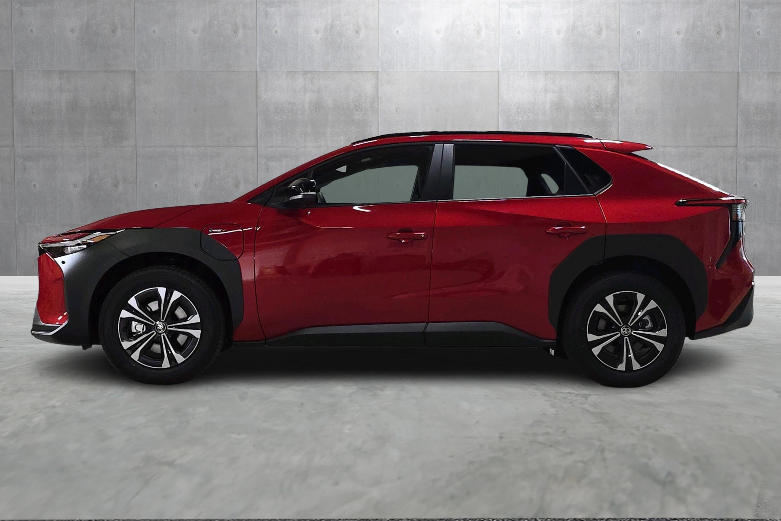 Thumnail bilde 1 av Toyota bZ4X