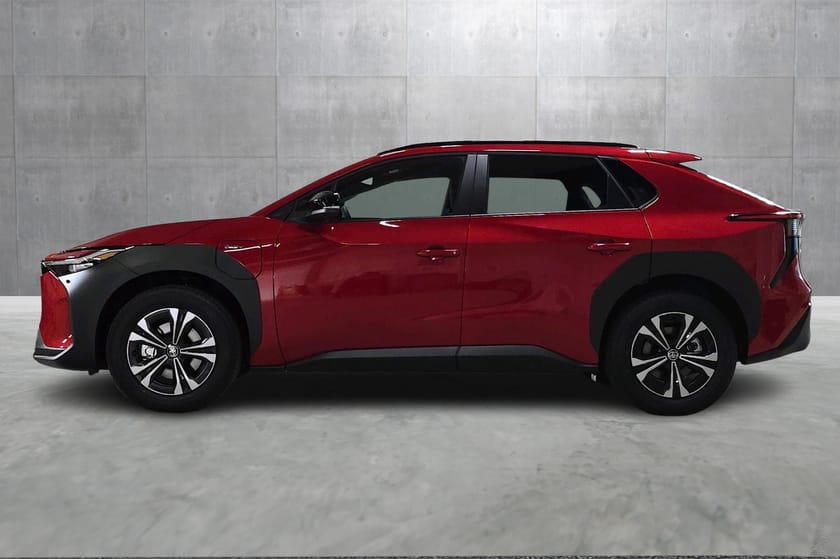 Bilde 2 av Toyota bZ4X AWD Active Tech - LED - Adaptiv cruise - Kamera +++