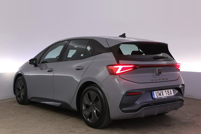 Bild 4 av CUPRA Born 58 Pilot M Tech L Kamera Kessy Beats V-hjul