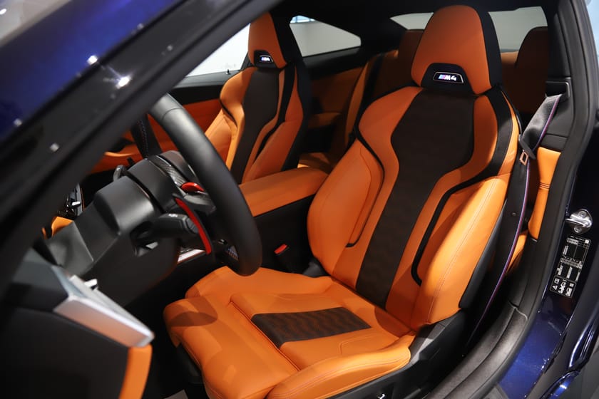 Bild 3 av BMW M4 Competition xDrive Coupé Individual / Taklucka / LCI