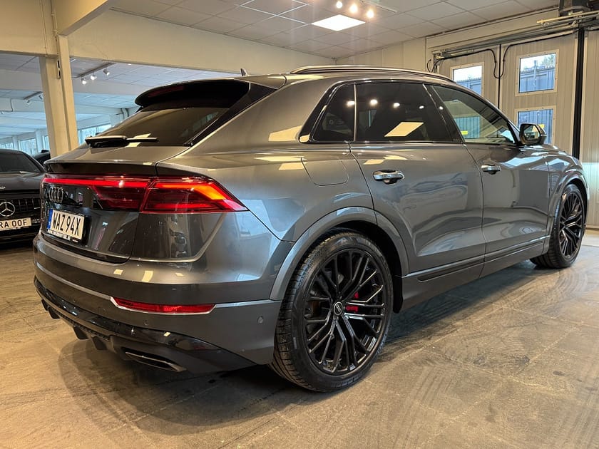 Bild 4 av Audi Q8 50 TDI quattro S Line Sport Pano HUD Softclose SE SPEC