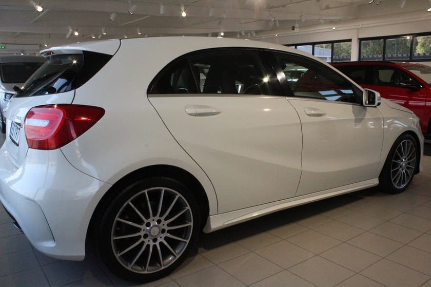 Bild 3 av Mercedes-Benz A 220 CDI 4MATIC AMG Line