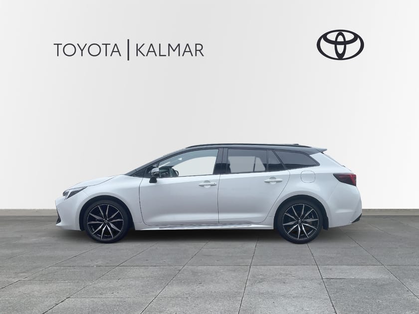 Bild 3 av Toyota Corolla Touring Sports Hybrid TS 1,8 GR-Sport Backkamera Rattvärme Adaptiv farthållare