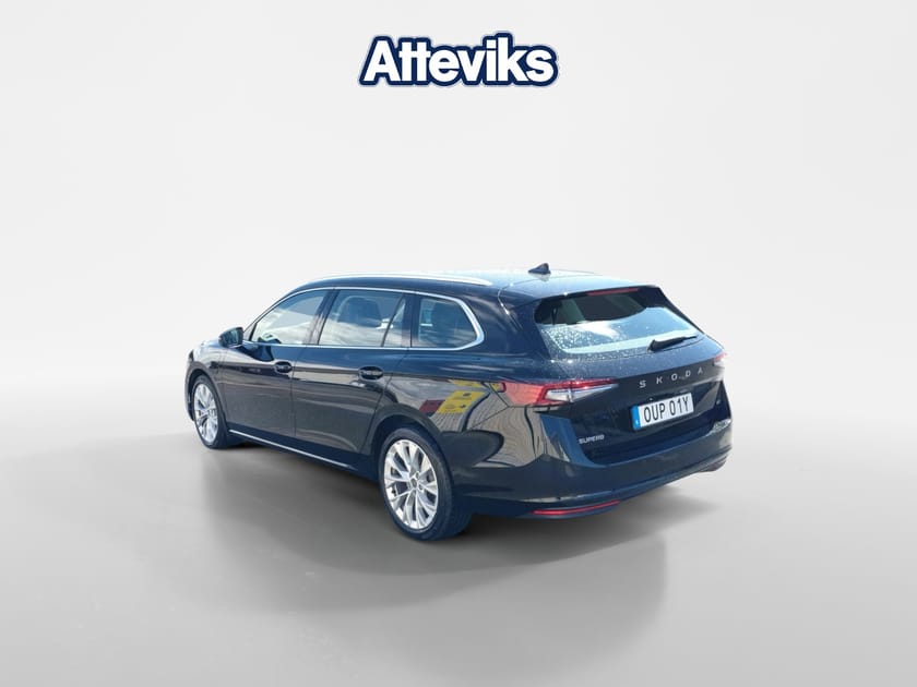 Bild 5 av Škoda Superb iV Kombi SELECTION 204 HK Drag Värmare Kamera