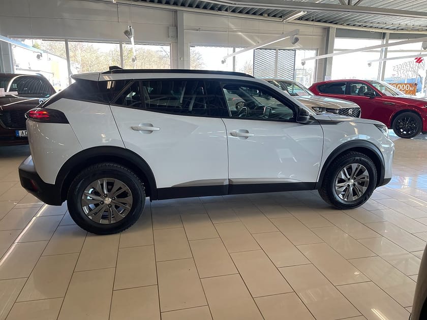 Bild 4 av Peugeot 2008 1.2 PureTech 130 Allure 131 hk