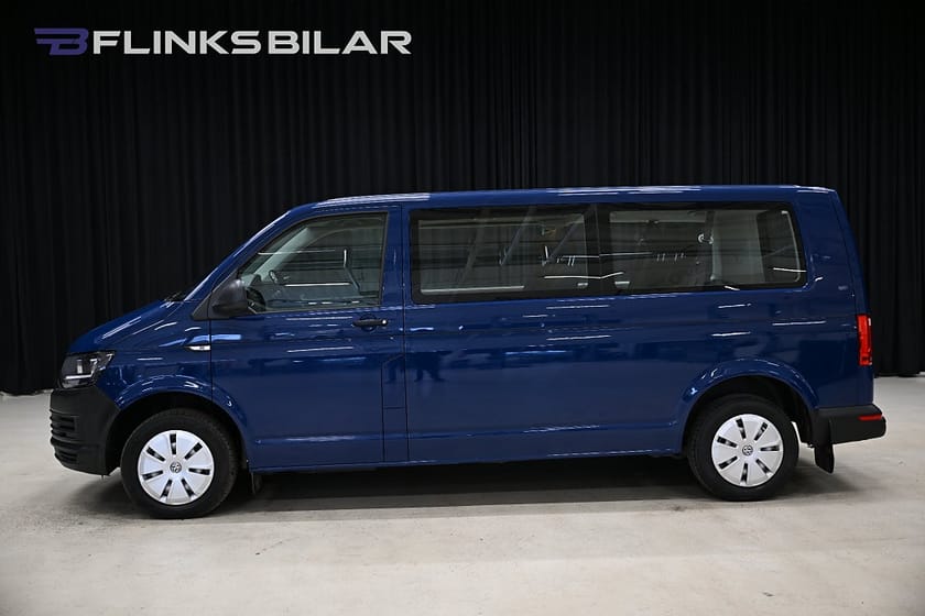 Bild 2 av Volkswagen Caravelle 4Motion DSG 150HK Drag|M/K-Värmare|GPS|Lågmil|EnÄgare