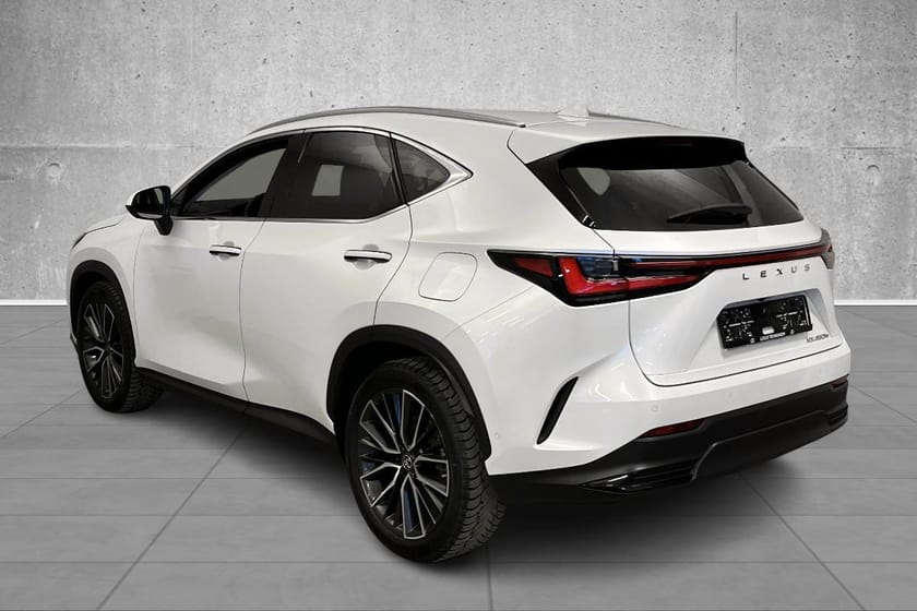 Bilde 3 av Lexus NX 450h+ Luxury 4x4/1 eier/ny service/
