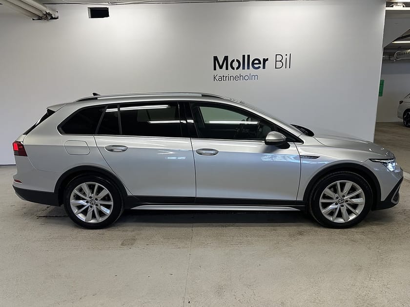 Bild 2 av Volkswagen Golf Alltrack Sportsvan SC  SPORTSCOMBI 2.