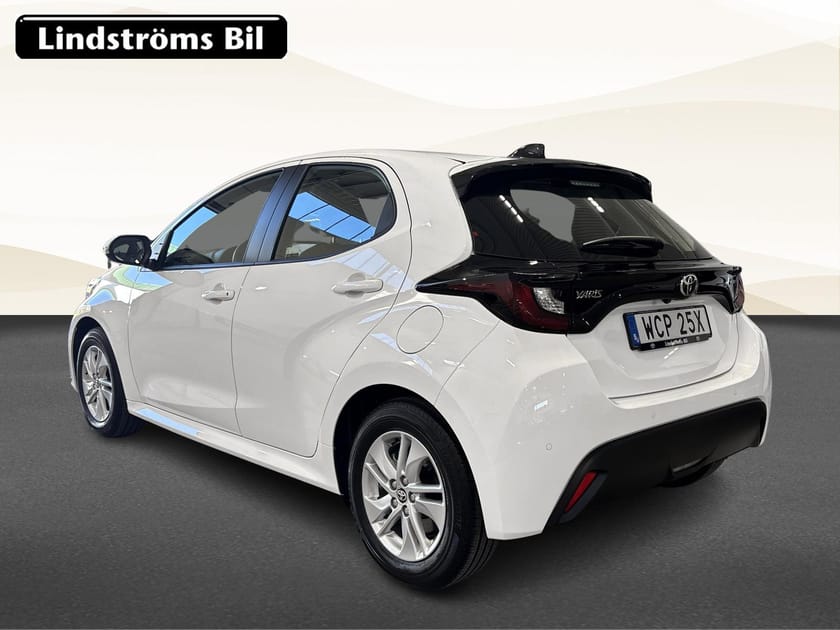 Bild 4 av Toyota Yaris Hybrid 115 Active Komfortpaket 1.5 116hk Moms