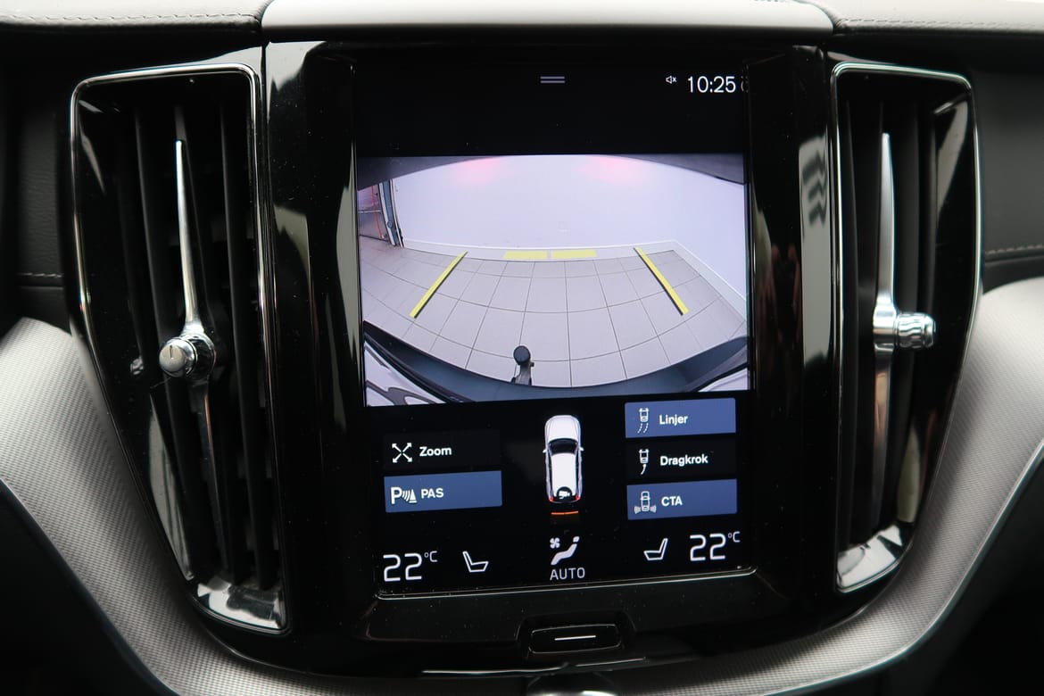 Volvo XC60 2020 - miniatyr 15