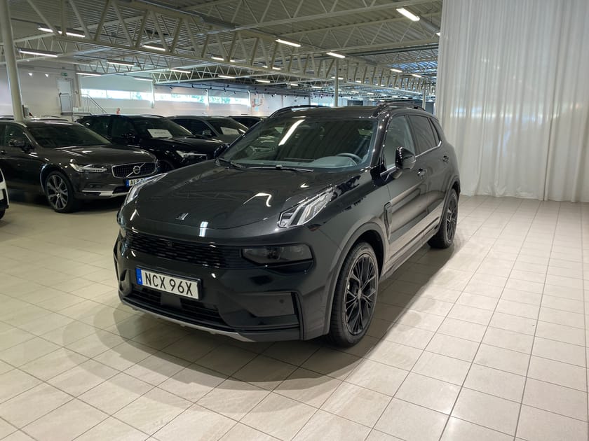 Bild 2 av Lynk & Co 01 PHEV More
