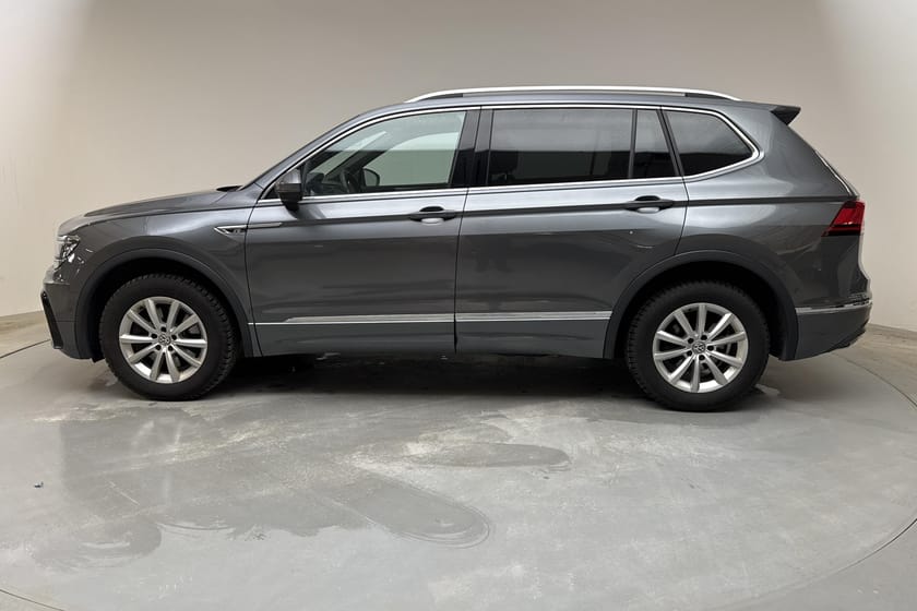Bild 2 av Volkswagen Tiguan Allspace 7-sätes 2.0 TDI 4MOTION 200hk R-line 7sits