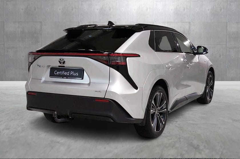 Bilde 5 av Toyota bZ4X AWD Executive Bitone / KROK /LAKKERTE HJULBUER